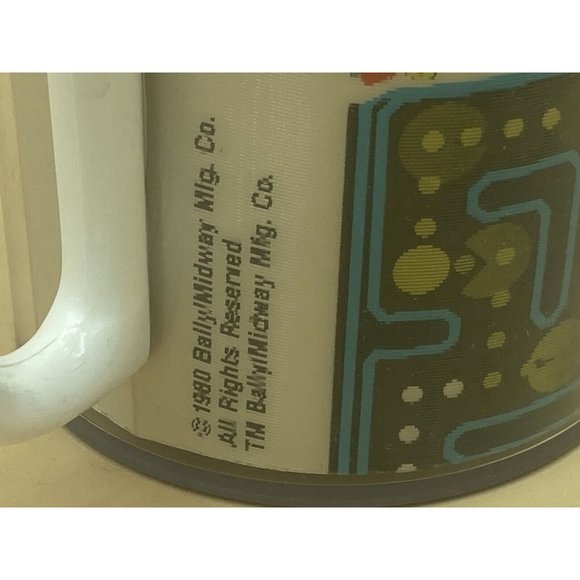 Vintage 1980 Pac-Man Holographic Coffee Mug Lenticular Printing Plastic Cup - Picture 2 of 9